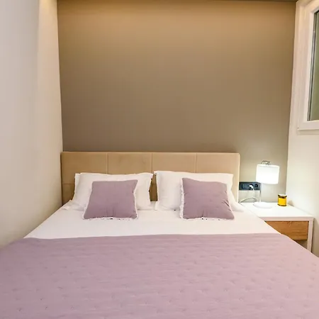 Seafront 마카르스카