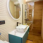 Apartment Seafront Makarska