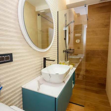 Apartment Seafront Makarska