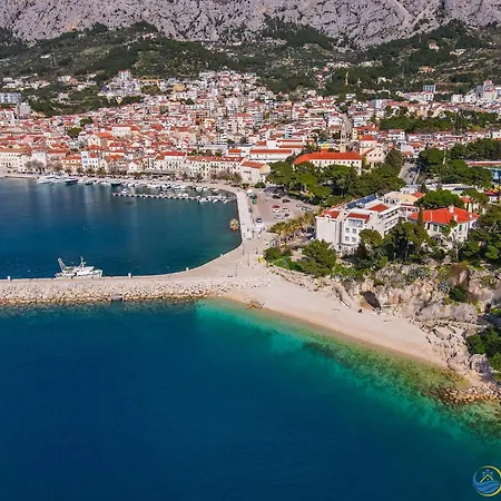 Апартаменти Seafront