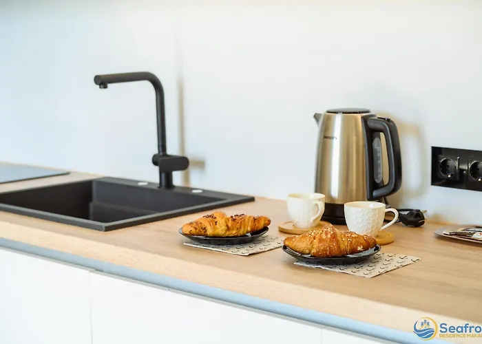 Seafront * Макарська