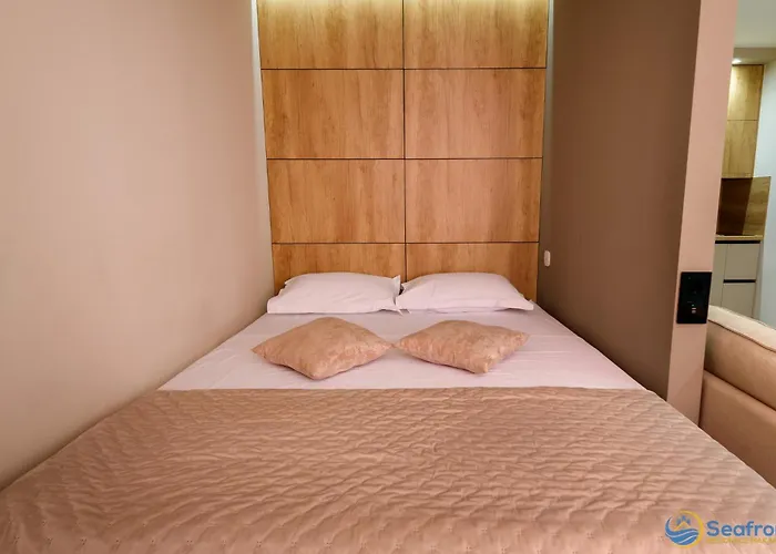 Апартаменти Seafront